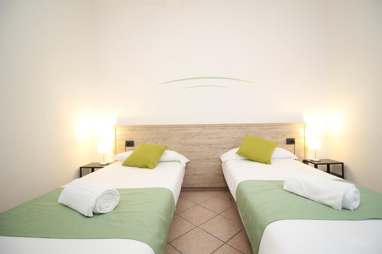 Hotel Tornielli 9 By Lvg Hotel Collection โนวารา ภายนอก รูปภาพ