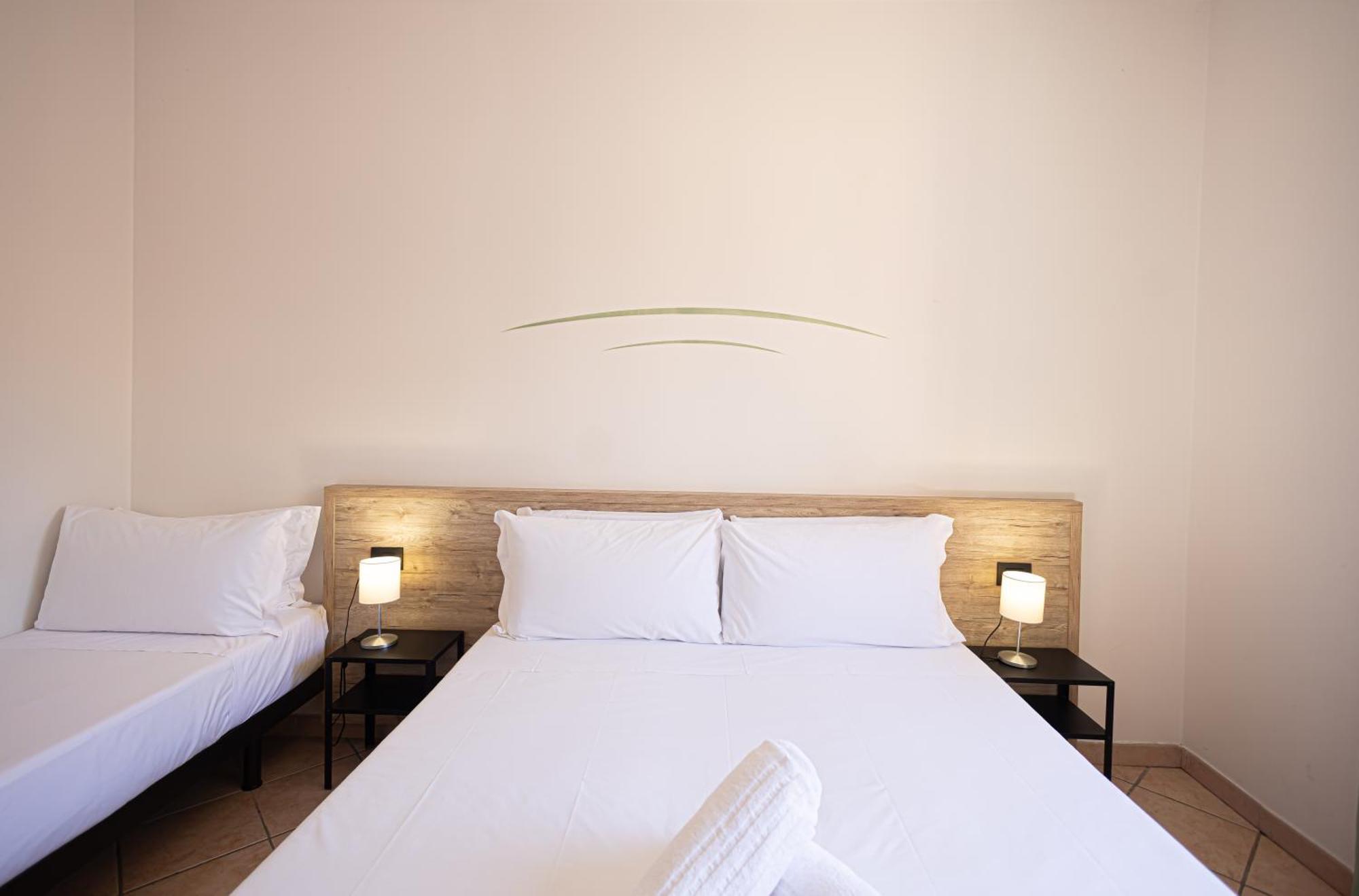 Hotel Tornielli 9 By Lvg Hotel Collection โนวารา ภายนอก รูปภาพ
