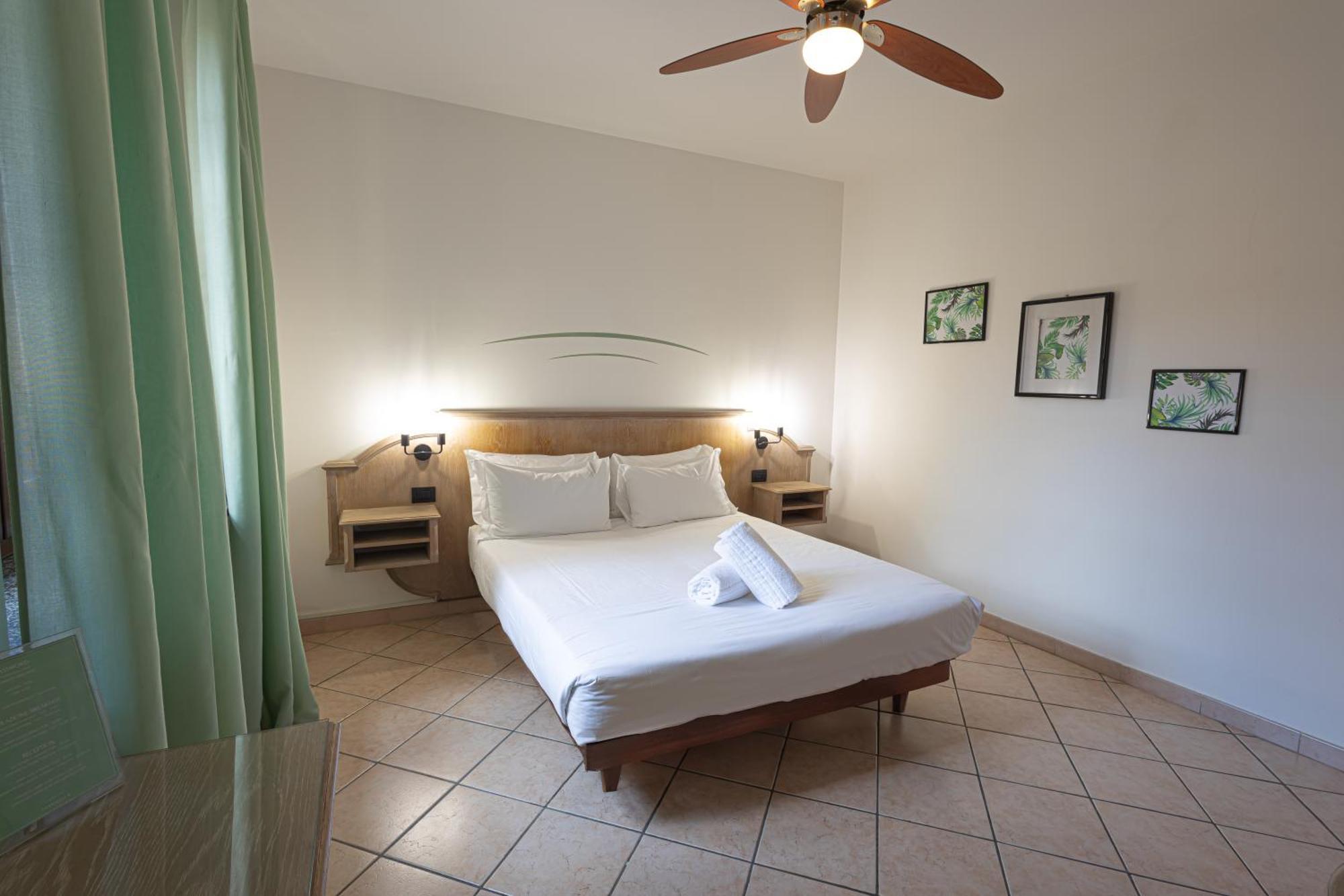 Hotel Tornielli 9 By Lvg Hotel Collection โนวารา ภายนอก รูปภาพ