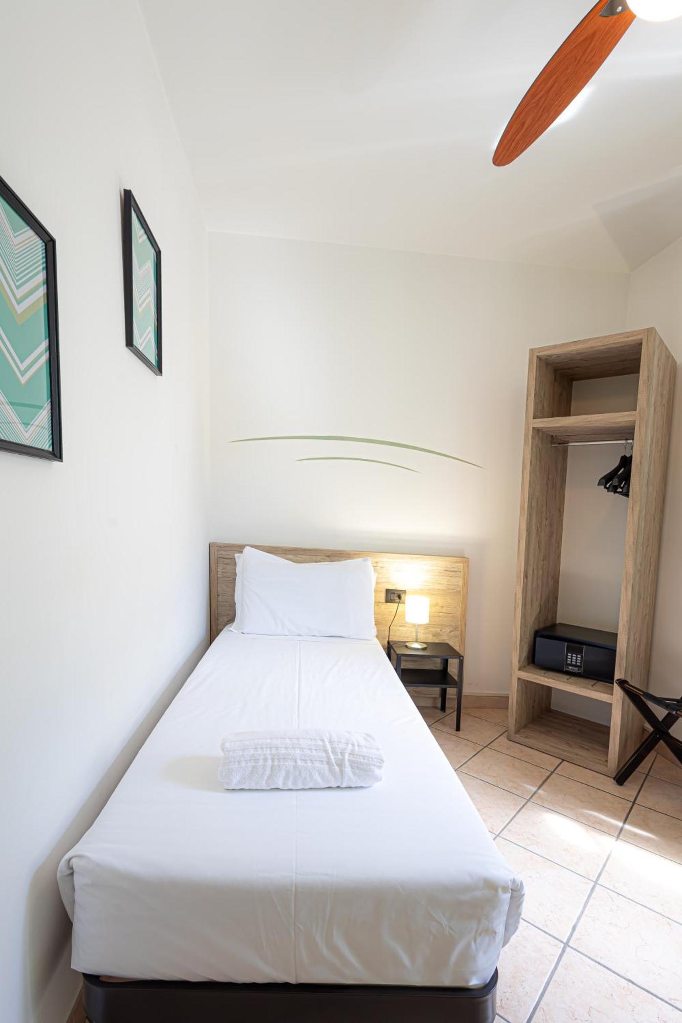 Hotel Tornielli 9 By Lvg Hotel Collection โนวารา ภายนอก รูปภาพ
