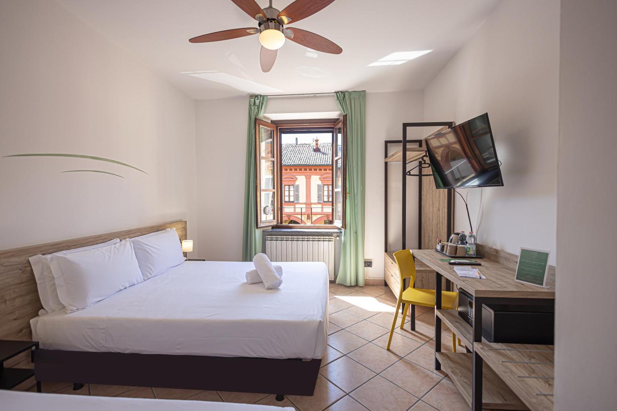 Hotel Tornielli 9 By Lvg Hotel Collection โนวารา ภายนอก รูปภาพ